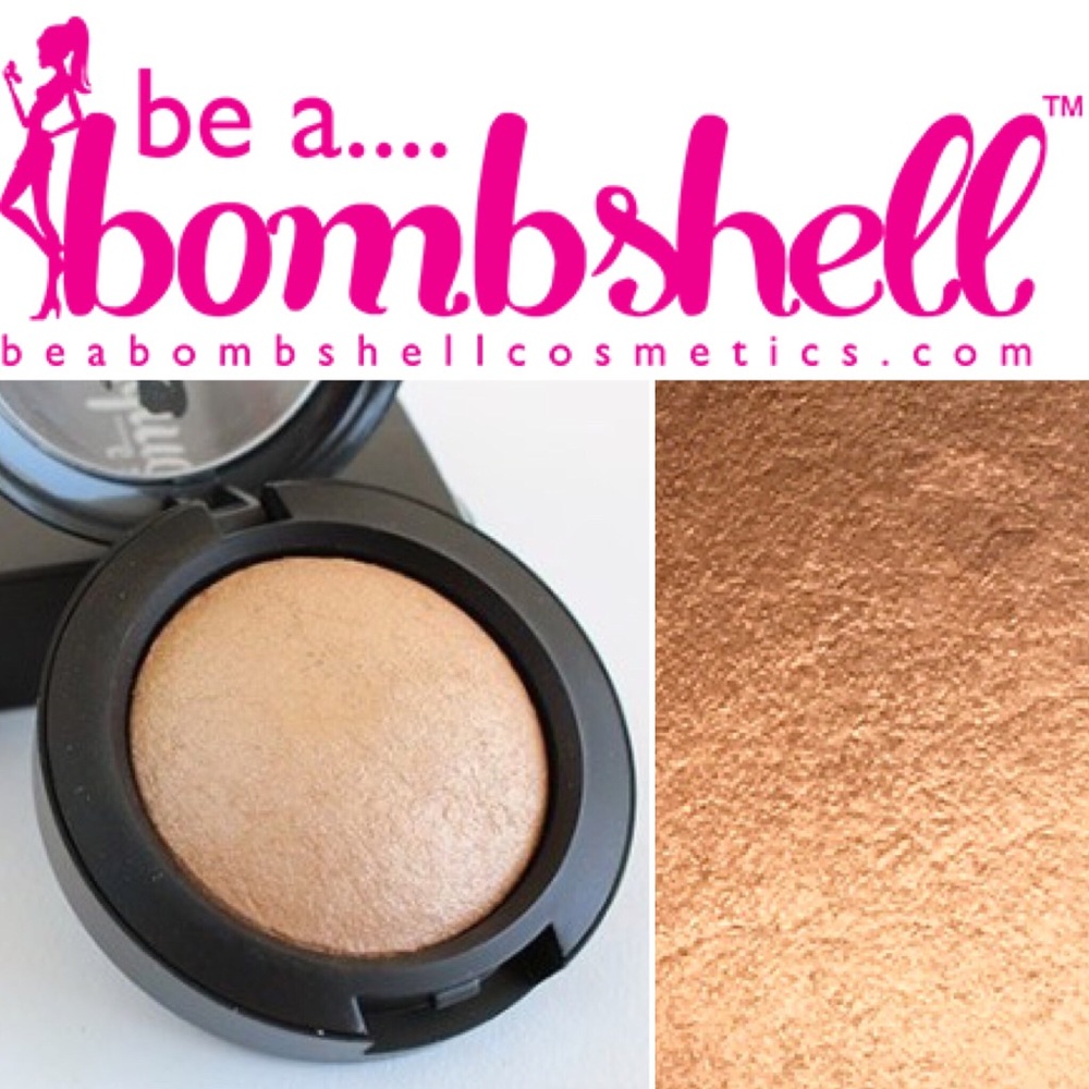 🆕 Shimmer Baked Bronzer Compact HEAT WAVE